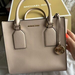 Michael Kors Nude Pink handbag 🌸🌸